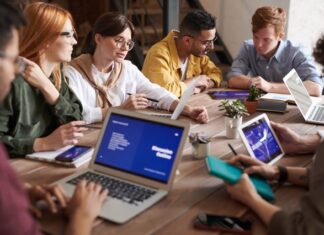 Czy płatny zasiłek dla bezrobotnych wlicza się do stażu pracy? Czy płatny zasiłek dla bezrobotnych wlicza się do stażu pracy