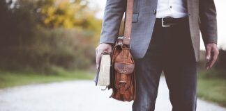 Czy nauczyciel może wykonywać pracę zdalną?