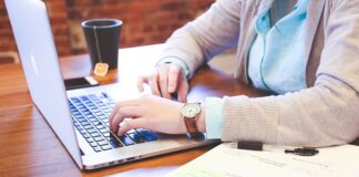 Jak technologie informacyjne wpływają na rodzinę?