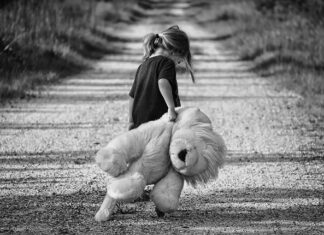 W jaki sposób sąd szuka spadkobierców?