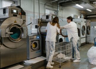 Zalety korzystania z pralni przemysłowej dla biznesu